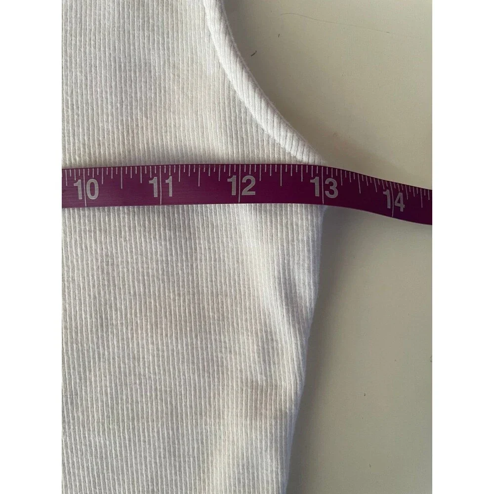 Supré White Mock Neck Crop Top Size S